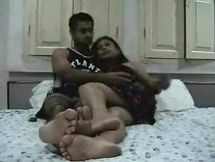 Pakistani Newly Married Couple Sex Porn Video
