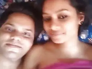 Indian Hindi Audio Sex Honeymoon - Honeymoon couple makes sextape with clear Hindi audio - Sunporno