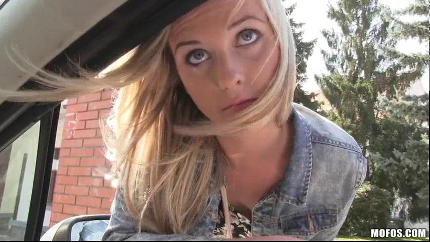 Sweet blond teen Vinna Reed sex for cash picture