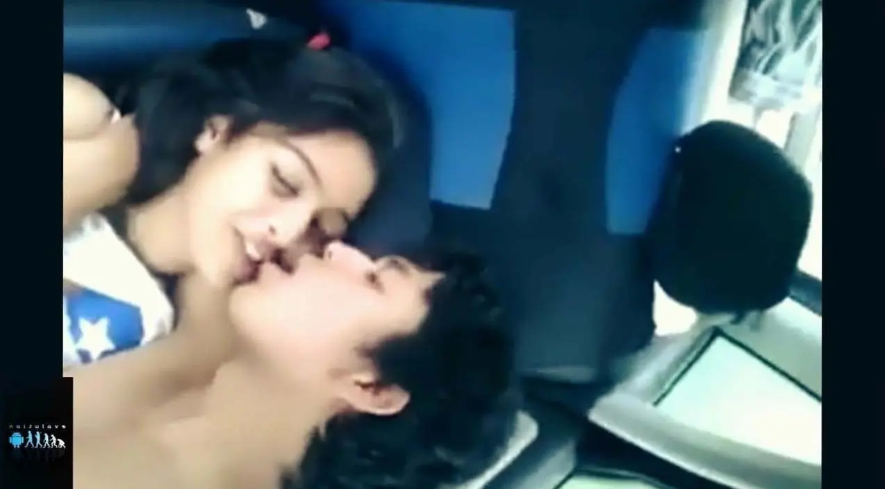 Indian girl gets fucked by bf in the car for the first time photo picture