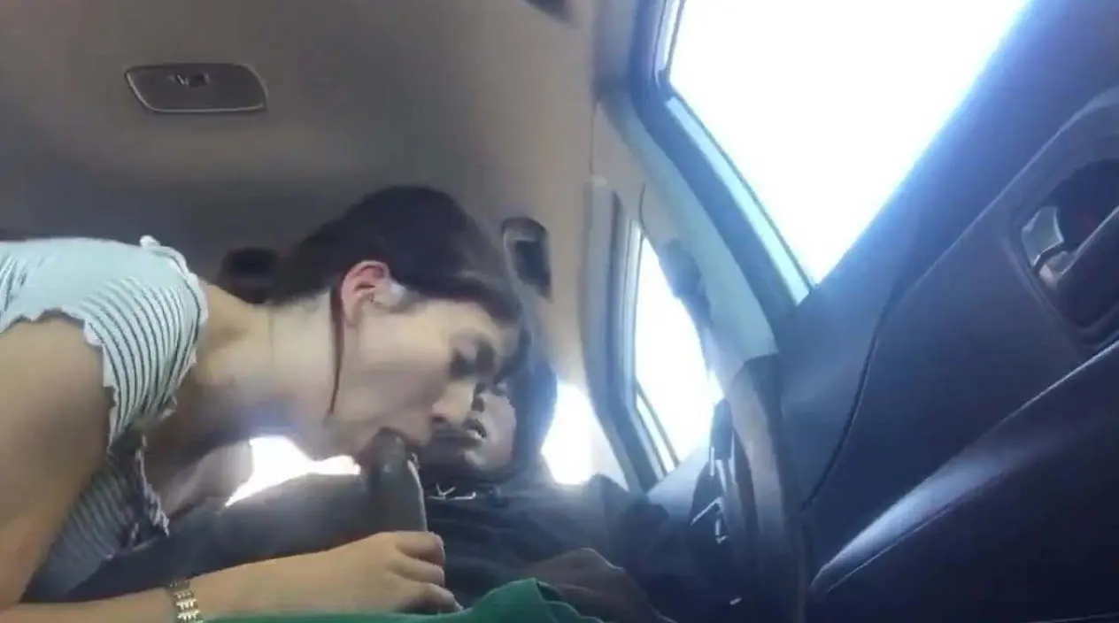 White Sloppy Blowjob In Car With Watch image
