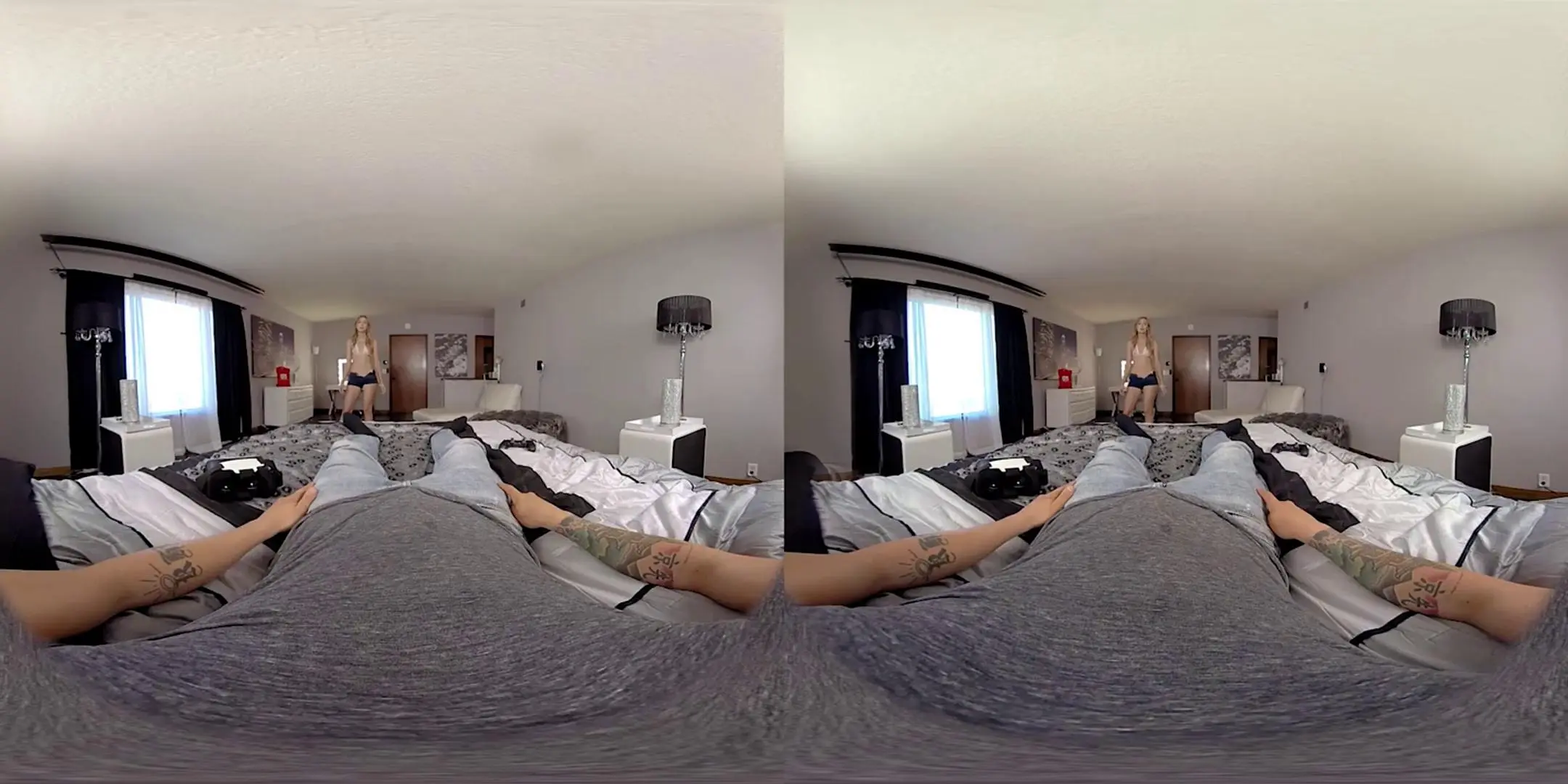 Brandi Love, Alexa Grace - Threesome VR image picture pic