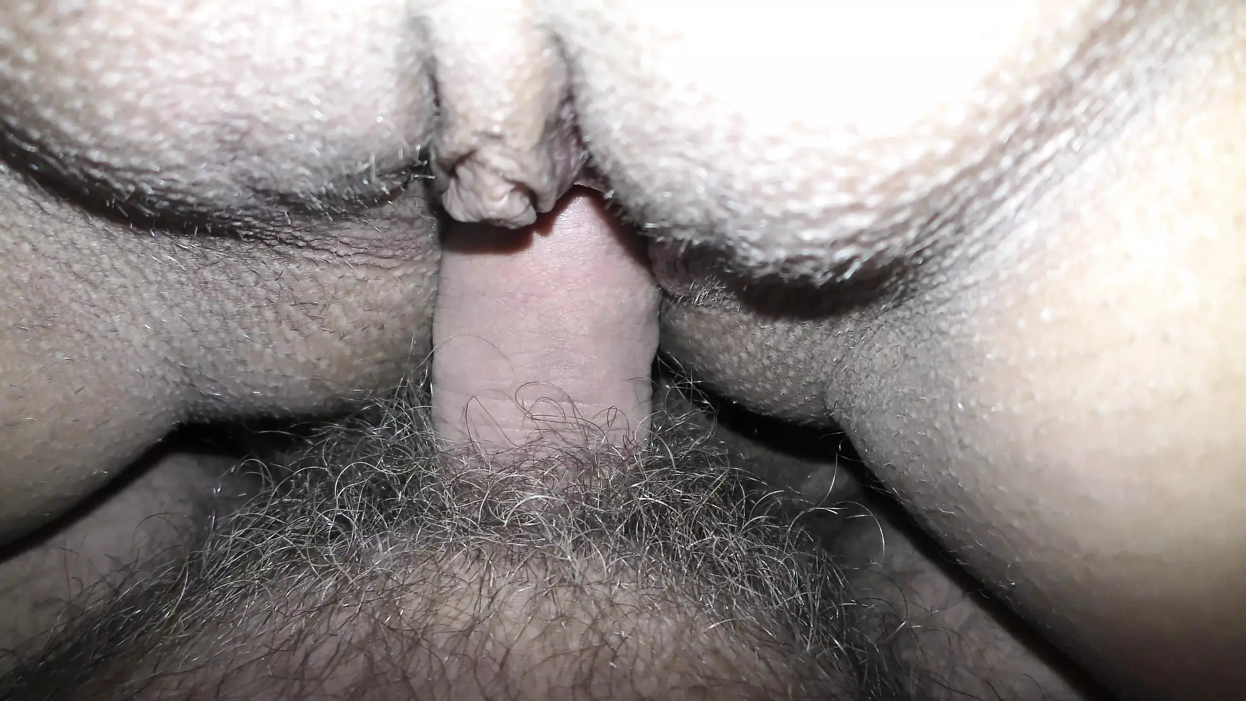 Homemade real amateur no-condom sex ends as balls deep breeding creampie for stepsister! - Close up - Milky Mari image